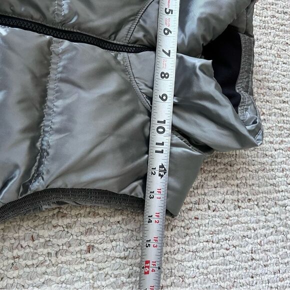 ATHLETA Responsible Down Arch Goose Down Puffer Vest Metallic Silver - Picture 10 of 12